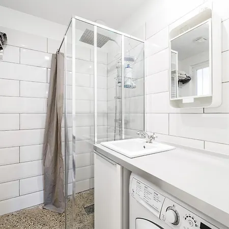 Est2p - Cozy 1 Bdr In - Very Quiet, Overlooking A Courtyard Cannes